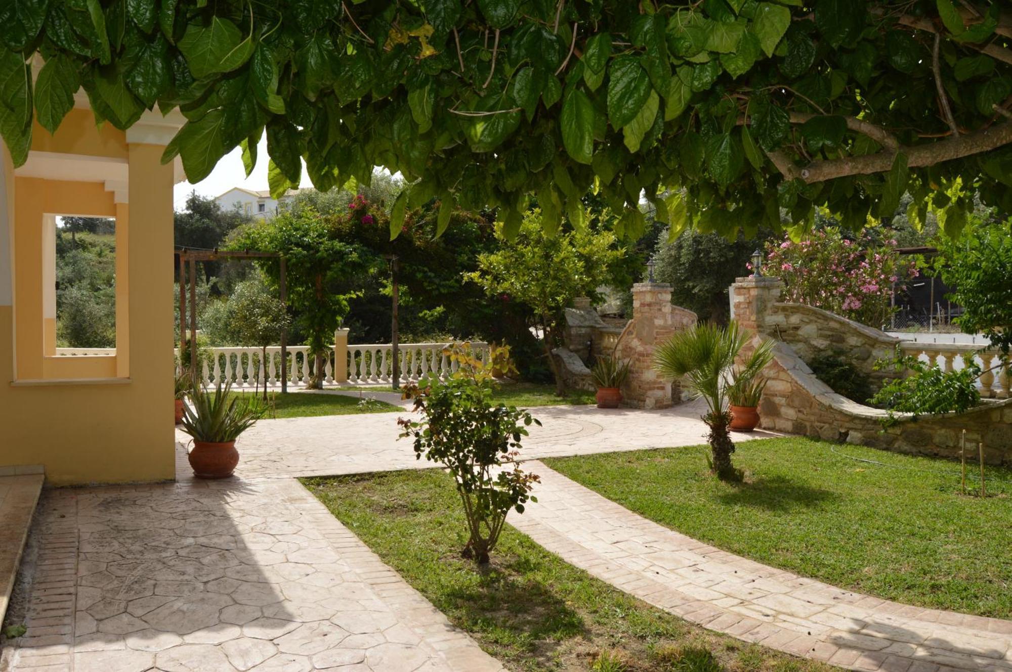 Villa Elena Marathiás Exterior foto